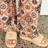 Wonderland "Adrianna" Pants